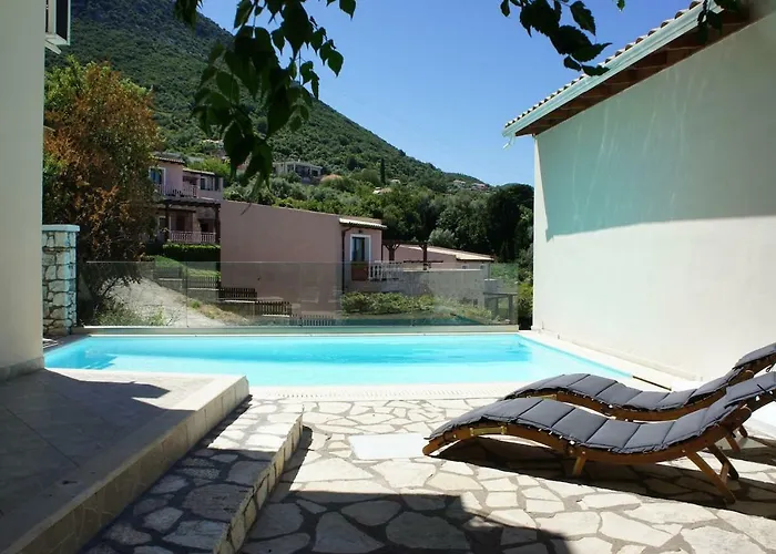 Villa Saint George Nikiana